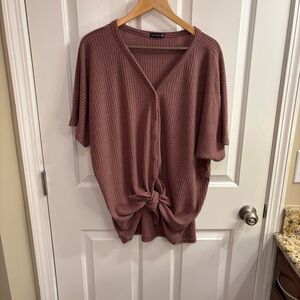 Amazon Women's Button-Down Short Sleeve Waffle Knit Top in Mauve XXL
